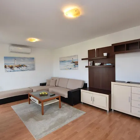 Apartment Zorana *
