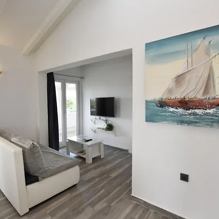 Apartment Zorana *