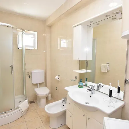 Apartment Zorana Rogoznica (Sibenik-Knin)
